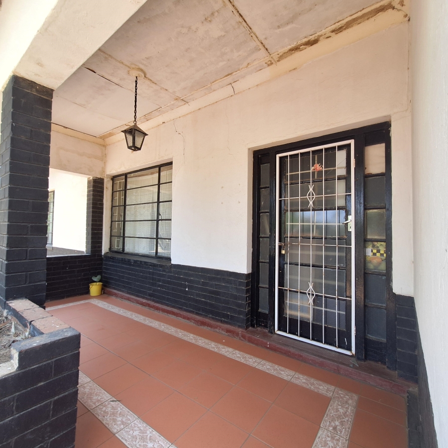 4 Bedroom Property for Sale in Heilbron Free State